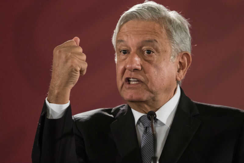 AMLO acusa que 10 países acaparan 80% de las vacunas anticovid