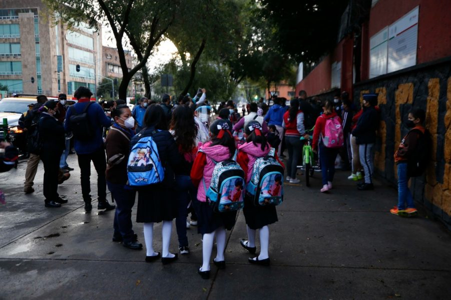 Fueron a las aulas 11 millones de alumnos, informa la SEP