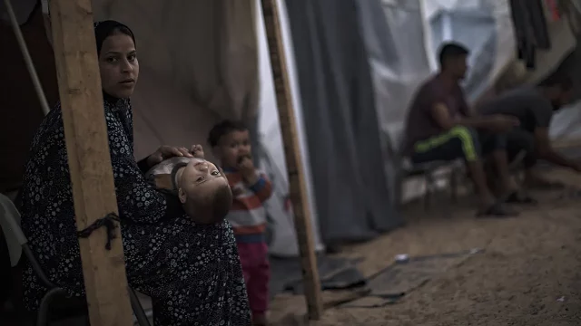 ONU afirma que la hambruna es inminente en Gaza; ataque israelí no cesa