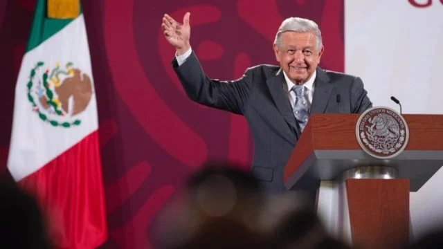 AMLO espera reunirse pronto con el nuevo presidente de Guatemala para abordar cooperación y migración