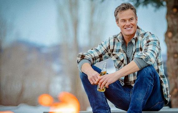 Salma Hayek envía condolencias tras la repentina muerte de Alec Musser