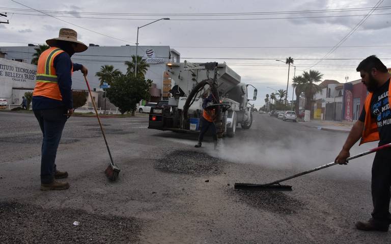 Invertirán 167 mdp para bacheo de carreteras federales