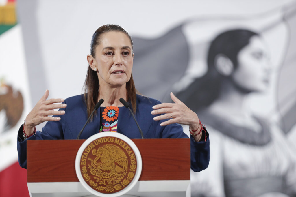 Sheinbaum: el “No” en Ecuador a bases de EE.UU. muestra un “sentir latinoamericano”